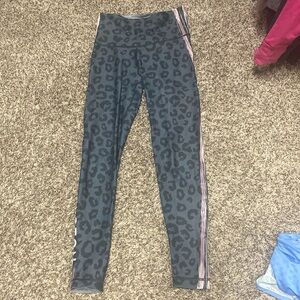 Peloton Reversible Cheetah Leggings